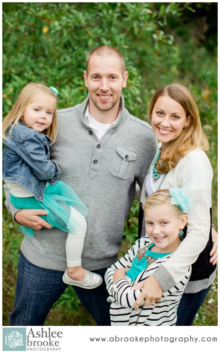 family photographer near overland park kansas